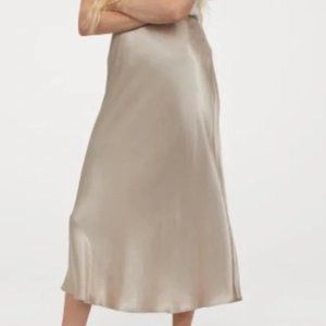 H&M Light Beige Midi Slip Skirt 16